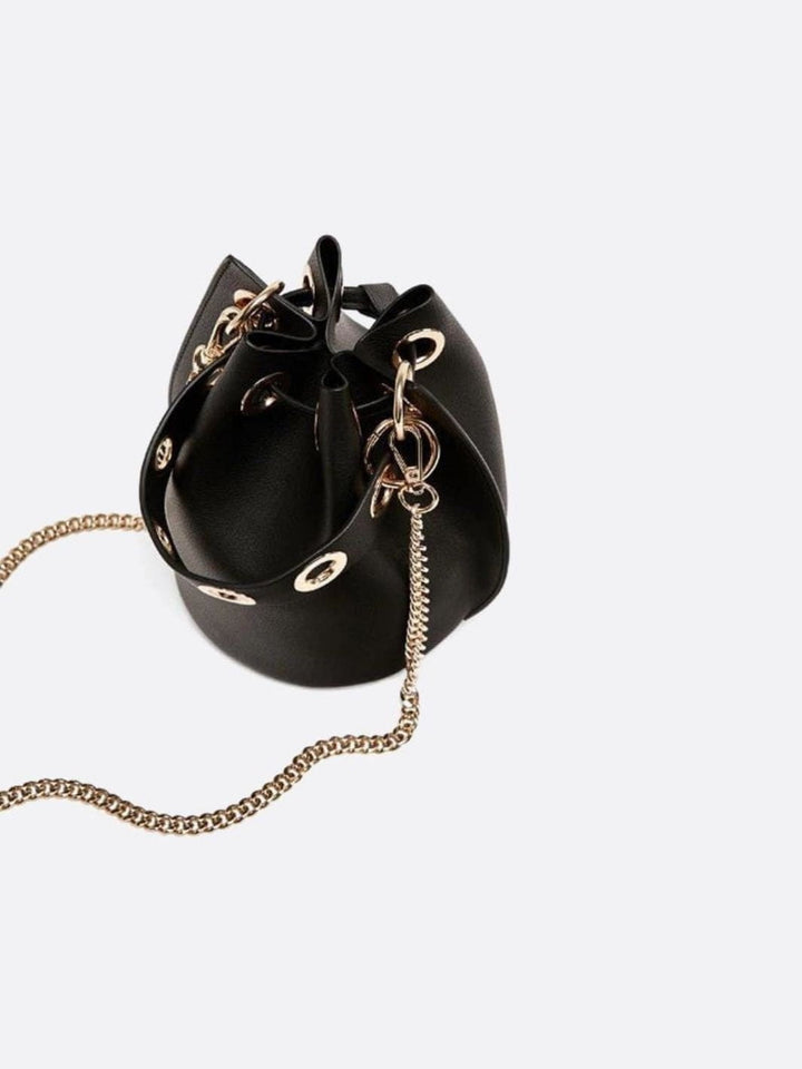 Bolso pequeño tipo cubo de piel<br>Minerva