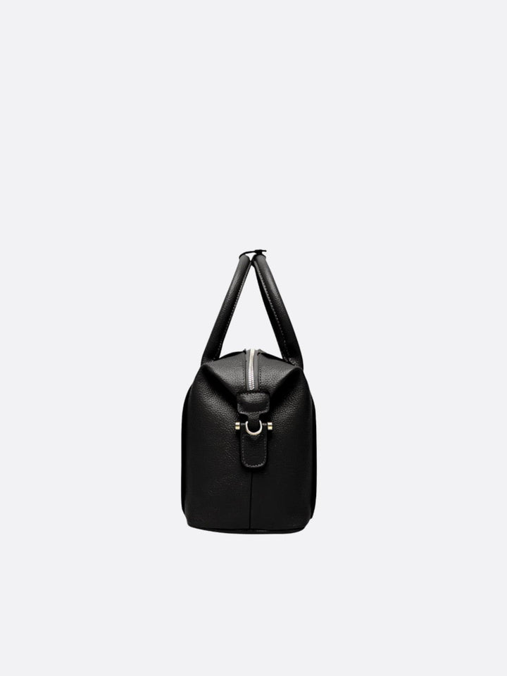Bolso de cuero con forma de boliche<br> Miláno