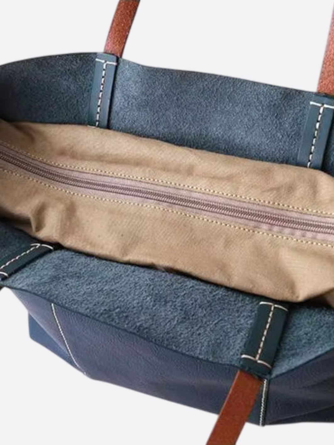 Bolso tote de piel azul marino<br> Guijarro